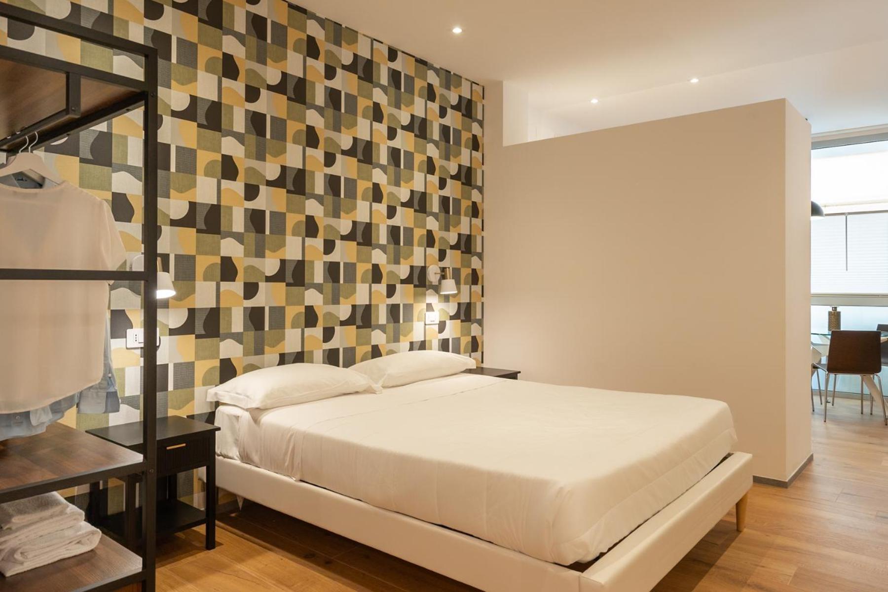 Hotel Dimorae Rooms And Suites - Apartments Civitanova Marche Exterior photo