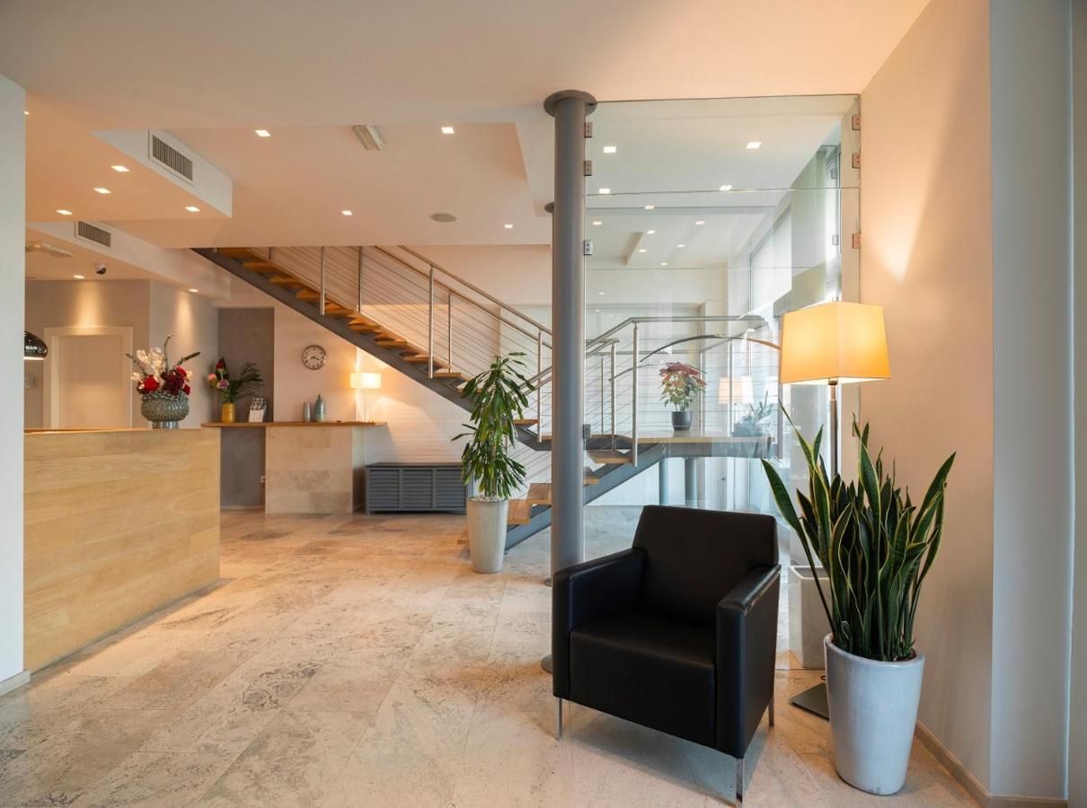 Hotel Dimorae Rooms And Suites - Apartments Civitanova Marche Exterior photo